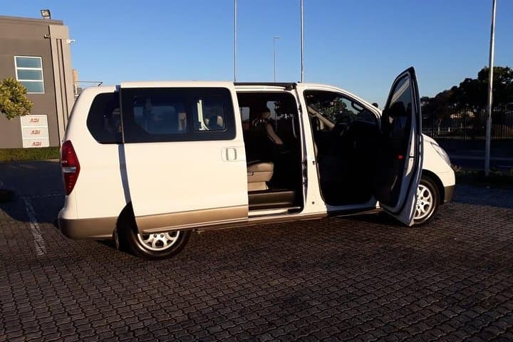 Cape Town Luxury Minibus Hire: Private Air-Conditioned Transport for Small Groups photo 5