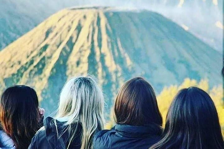 Sunrise Jeep Tour at Mount Bromo: Penanjakan Viewpoint & Bromo Crater photo 3