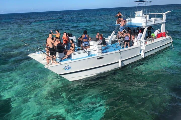 Punta Cana Party Boat & Snorkeling Cruise — Music, Drinks & Private Beach photo 3