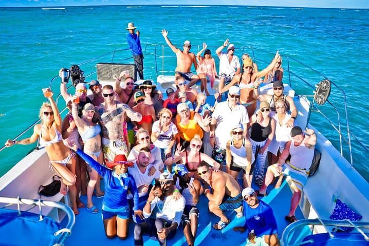 Punta Cana Party Boat & Snorkeling Cruise — Music, Drinks & Private Beach photo 4