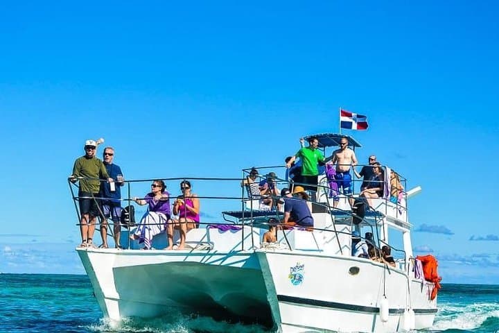 Punta Cana Party Boat & Snorkeling Cruise — Music, Drinks & Private Beach photo 6
