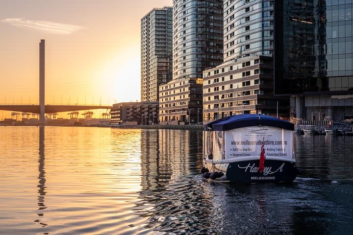 Self-Drive Electric Boat Hire on Melbourne's Yarra River photo 5