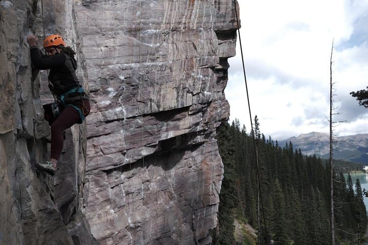 Beginner Rock Climbing Adventure in Banff: A Complete Guide to Your First Ascent photo 3