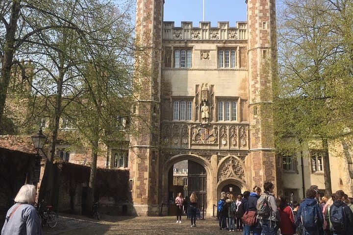 Self-Guided Cambridge Colleges Audio Tour — King's, Trinity & St John’s Highlights photo 3