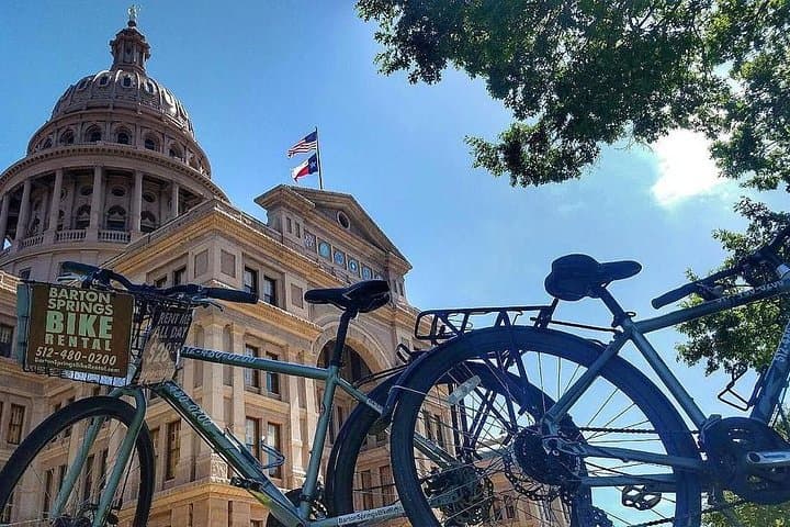 Austin in a Nutshell Bike Tour: 7-Mile Guided Ride Around Lady Bird Lake & Downtown photo 5