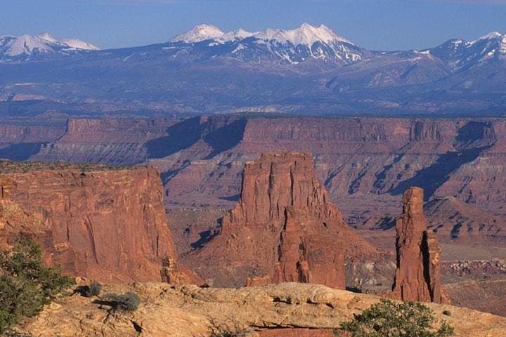 Moab Scenic Off-Road Adventure: Petroglyphs, Arches & Colorado River Views