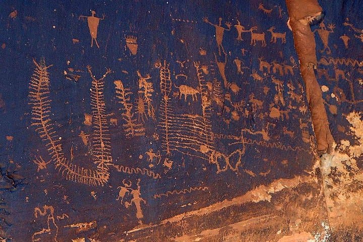 Moab Scenic Off-Road Adventure: Petroglyphs, Arches & Colorado River Views photo 5