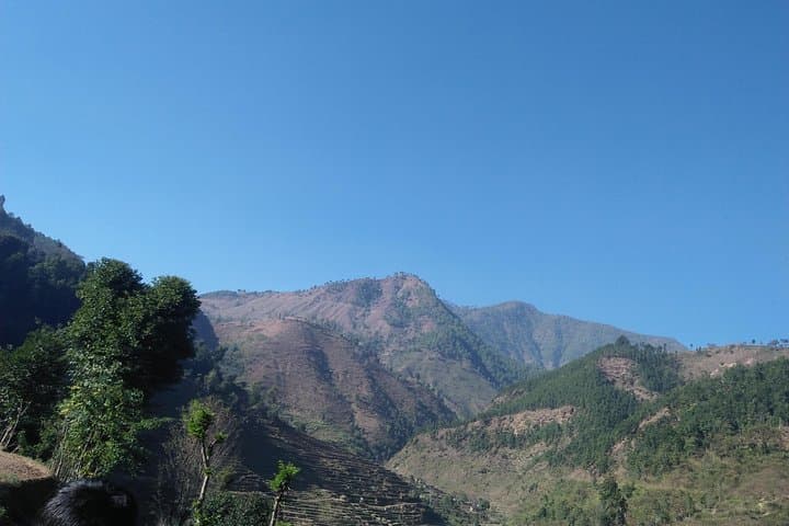 Nagarkot Panoramic Hike: Sunrise Himalayan Views & Cultural Ridge Walk