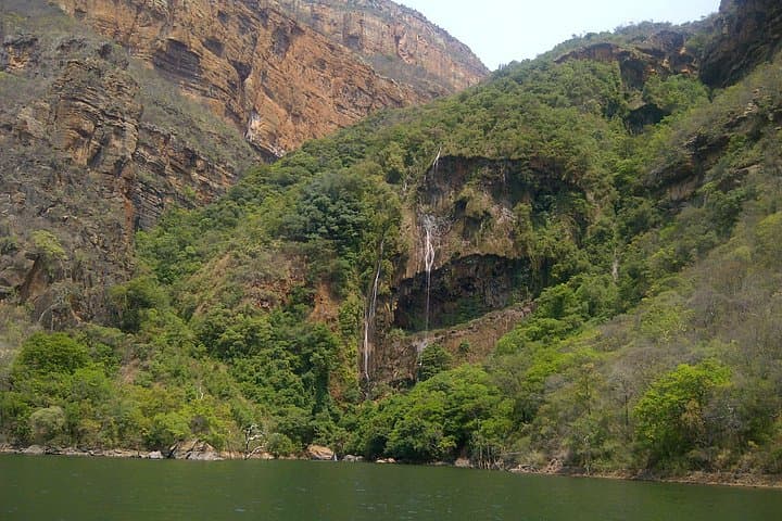 Panorama Highlights and Blyde Boat Cruise from Hazyview: Three Rondavels, Lisbon Falls & Blyde Dam Views