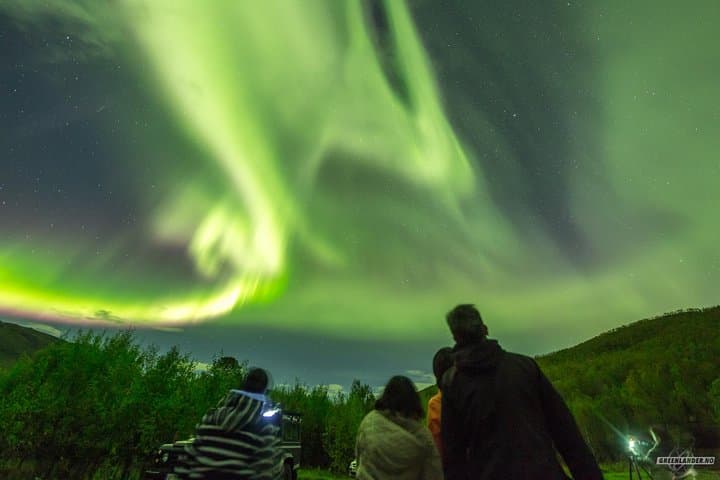 Private Northern Lights Tour in Tromsø — Personalized Aurora Chase with Greenlander photo 4
