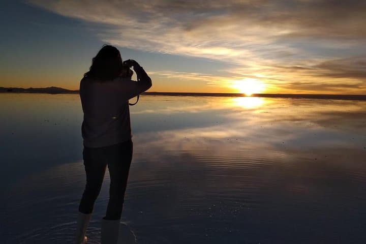 3-Day Uyuni Salt Flats Expedition: Mirrors, Flamingos & Siloli Desert