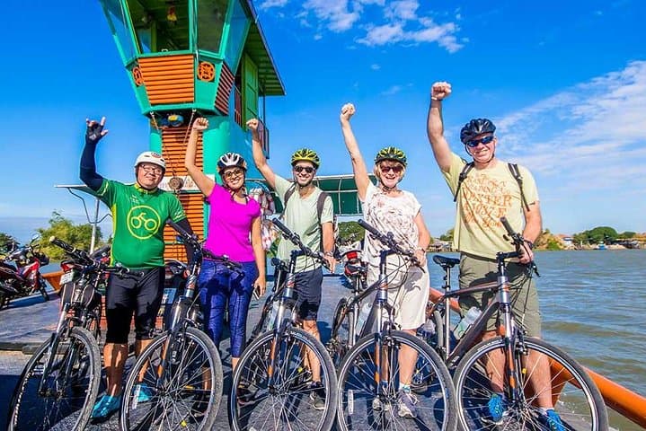 Explore Bang Krachao: Bangkok’s Green Lung Bike Tour photo 2