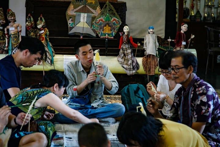 Paint a Java Puppet at Tembi Rumah Budaya — Hands-On Wayang Workshop in Yogyakarta photo 2