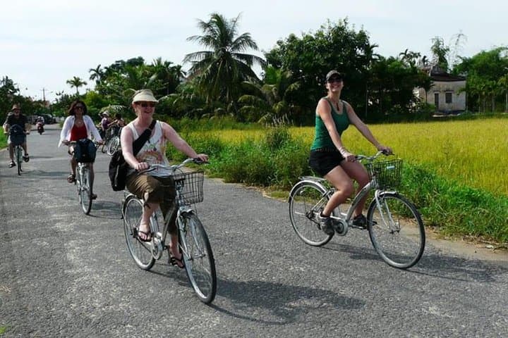 Half-Day Tra Que Cooking Class & Village Cycle from Hoi An photo 5