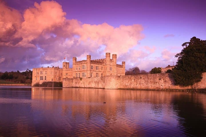 Leeds Castle, Canterbury & Greenwich Day Trip from London: Private Castle Viewing and Thames Sunset Cruise photo 2
