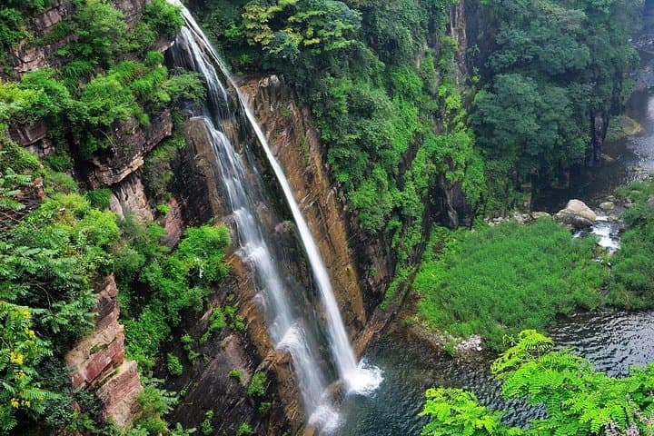Private Day Trip to Yuntai Mountain Geopark from Xi'an by Bullet Train photo 1