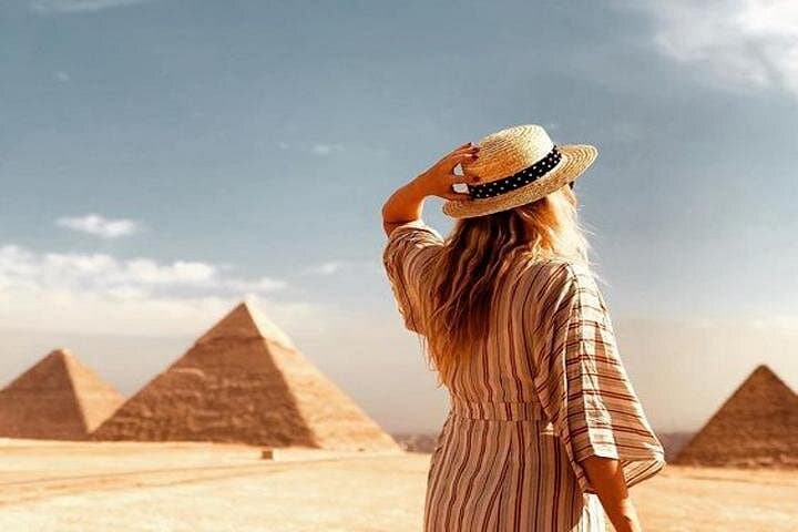 Full-Day Cairo: Giza Pyramids, Egyptian Museum & Nile Dinner Cruise (All-Inclusive) photo 2