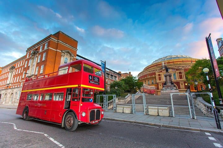 Vintage London Bus, Thames Cruise & Harrods Cream Tea Experience photo 3