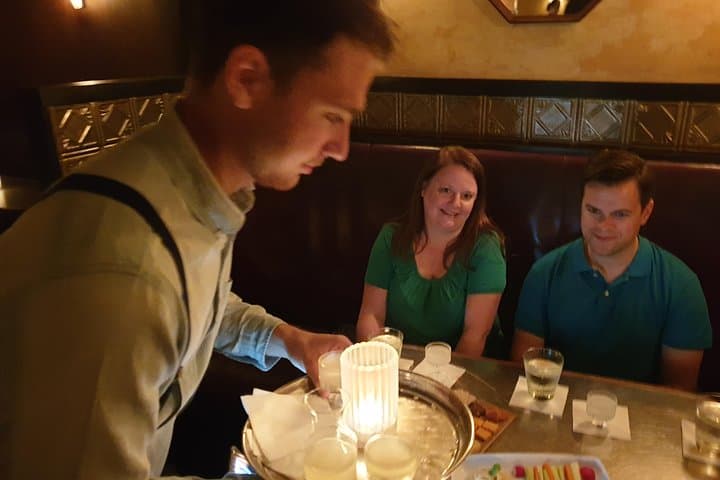Soho Cocktail Crawl: Evening Tour of London's Iconic Bars photo 5