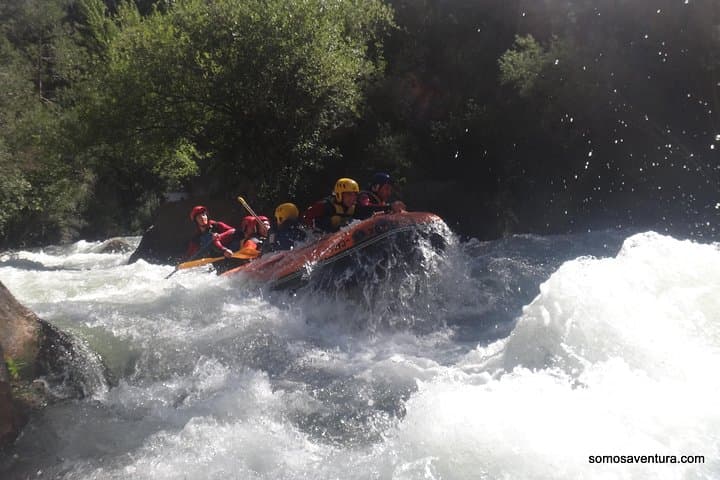 Whitewater Rafting Valencia-Castellón: River Rafting with Canyoning Near Montanejos photo 5