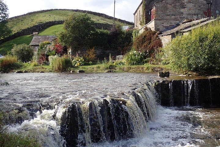 Yorkshire Dales Day Trip from York — Bolton Castle, Hawes & Wensleydale Cheese photo 2