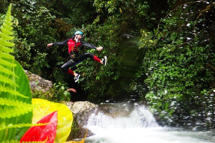 Canyoning Casahurco from Baños: Waterfall Rappels & Jumps in Llanganates photo 3