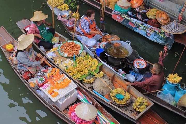 Exploring Damnoen Saduak Floating Market: Long-Tail Boat Tour & Local Coconut Sugar Demo photo 1