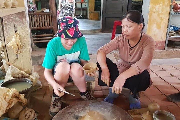 Hoi An Countryside Tour: Thanh Ha Pottery, Tra Que Vegetable Village & Coconut Forest Experience photo 4