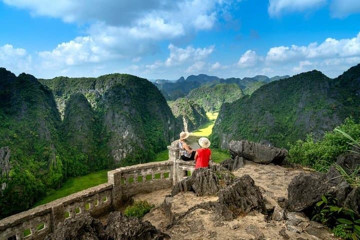 Ninh Binh Day Trip from Hanoi: Tam Coc Boat, Mua Cave Stair Climb & Hoa Lu History photo 2