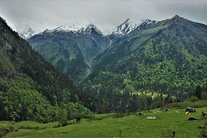 Har Ki Dun Trek: 7-Day Himalayan Valley Trek from Dehradun photo 3
