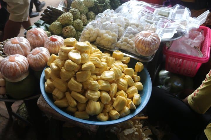 Siem Reap Local Cooking Class: Cook with a Local Host in a 65-Year-Old Khmer House photo 4
