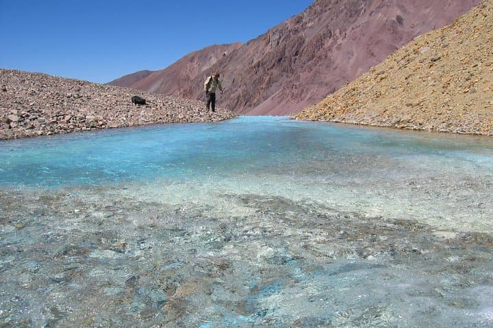 Trekking to Turquoise Creek Barreal: High-Altitude Camp on Mercedario's Slopes photo 6