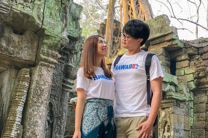 2-Day Private Angkor Temples Tour — Sunrise at Angkor Wat & Bayon Highlights