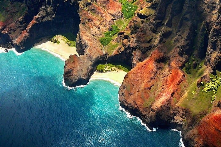 Soaring Over Kauai: A Private Cessna Air Tour Above the Garden Isle photo 4