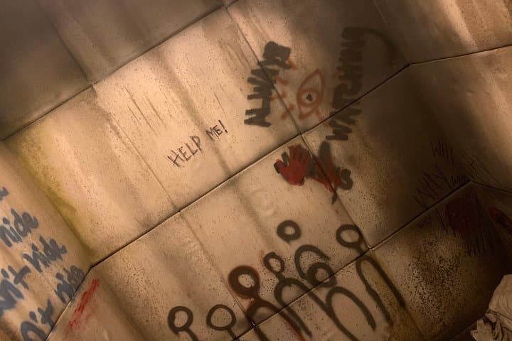Survive The Asylum Escape Room: Orlando's Dark Escape Experience