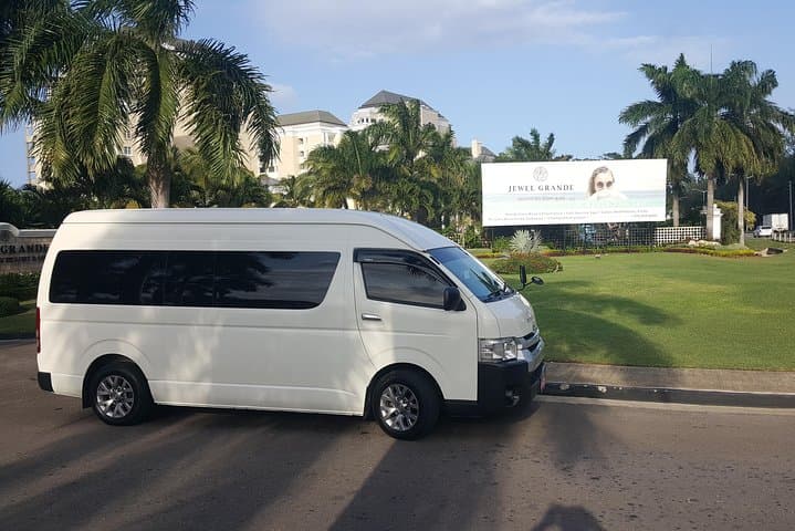 Private Montego Bay Airport Transfer to Jewel Grande Resort photo 1