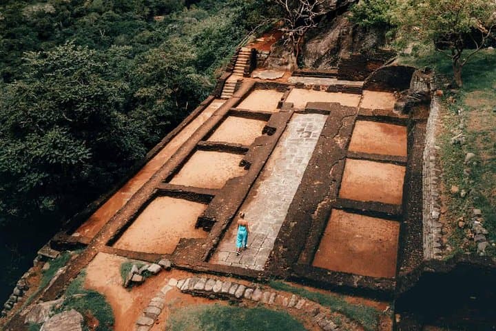 Essence of Sri Lanka: 4-Day Cultural Triangle & Hill Country Journey photo 3