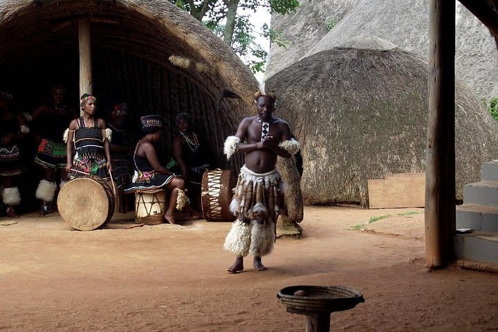 Zulu Cultural Experience: iSithumba Village & PheZulu Day Tour from Durban photo 3