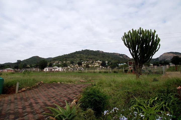 Zulu Cultural Experience: iSithumba Village & PheZulu Day Tour from Durban photo 4
