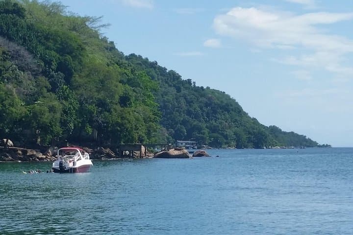 Angra dos Reis Islands: 6-Hour Boat Tour from Rio de Janeiro photo 6