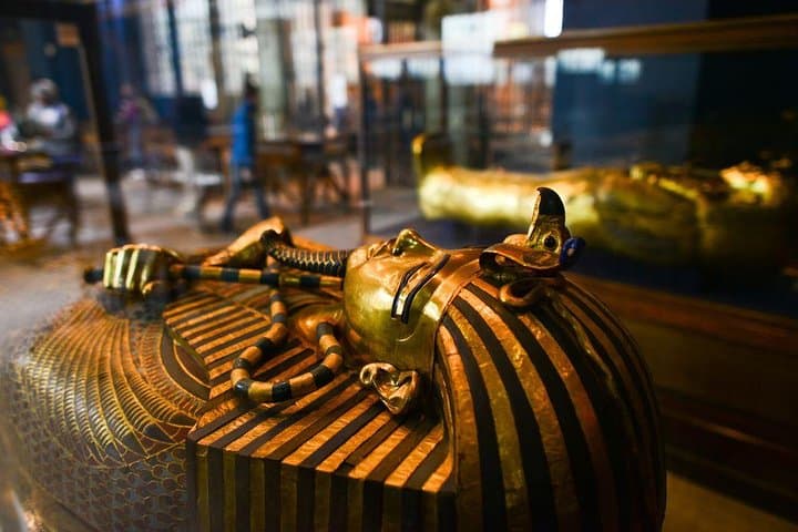 Cairo Essentials: Egyptian Museum, Old Cairo & Khan El Khalili Day Tour photo 2