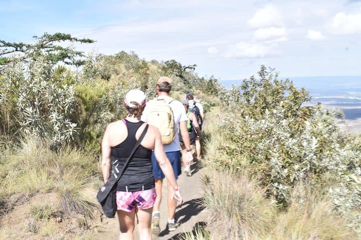 Mt Longonot Day Hike from Nairobi: Crater Rim Trek & Lunch photo 3