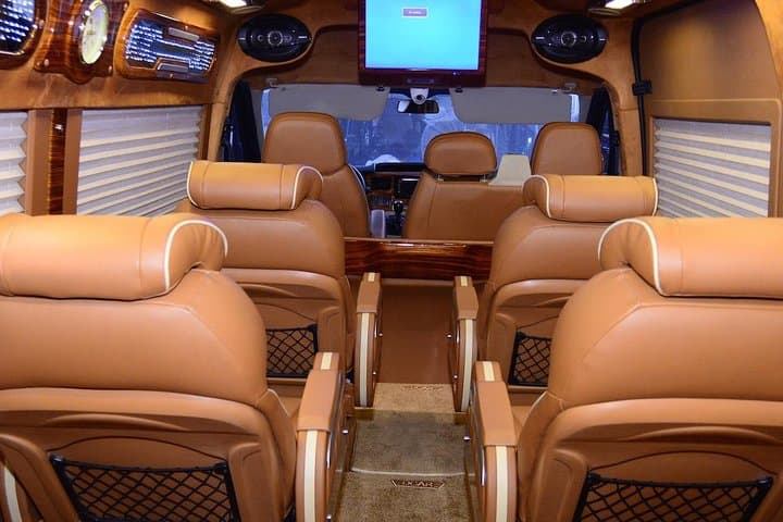Sapa 2-Day Trek & Village Immersion: Luxury Limousine to Hmong and Red Dao Trails photo 3