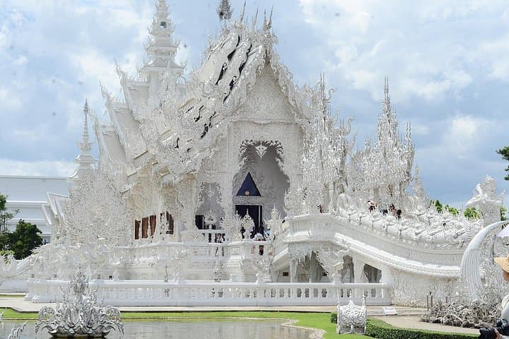 Northern Charms: 4-Day Chiang Mai to Golden Triangle Private Tour photo 1