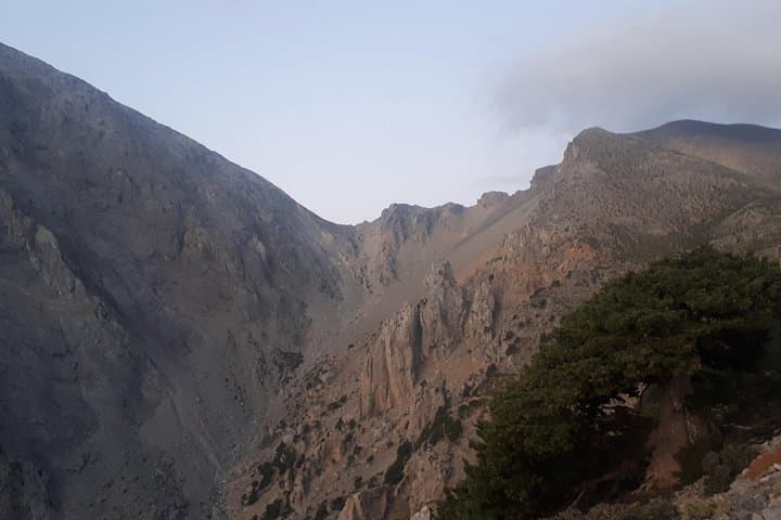 Gigilos Summit Adventure: Hike to the Peak of Crete's White Mountains photo 2