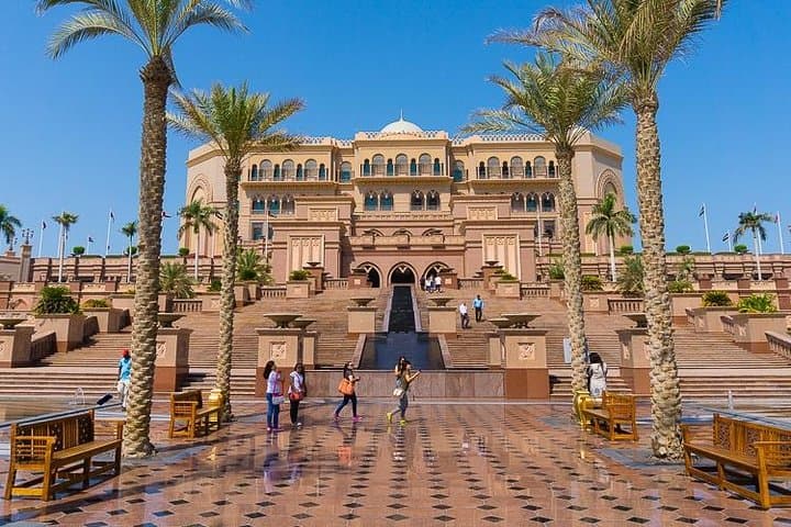Abu Dhabi Grand Mosque and Cultural Day Tour photo 2