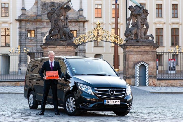Prague Airport Shared Arrival Transfer — Stress-Free Ride to the City Centre photo 6