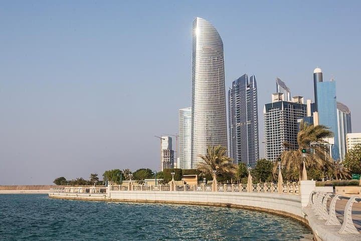 Abu Dhabi Grand Mosque and Cultural Day Tour photo 4