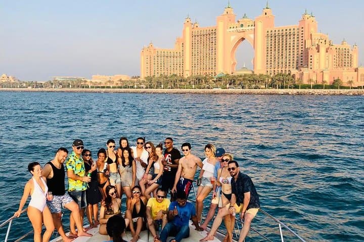 Private 2-Hour Yacht Cruise Around Palm Jumeirah from Dubai Marina photo 1
