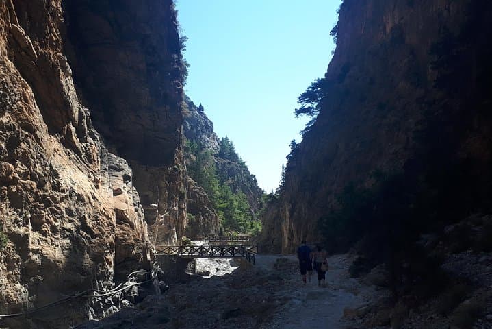 Private Samaria Gorge: Full-Day Hike with a Local Guide photo 4